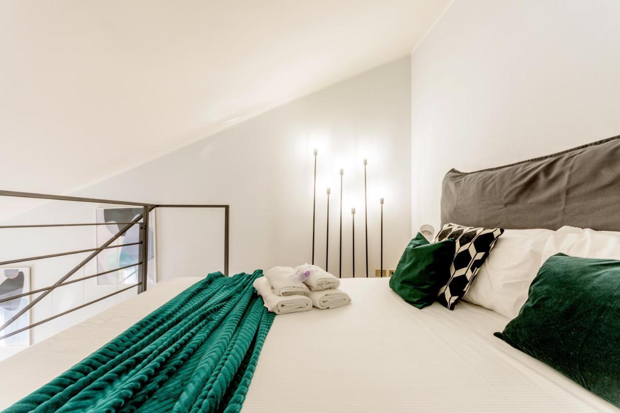 Modern Simplicity In Milan Centre Apartment Exterior photo